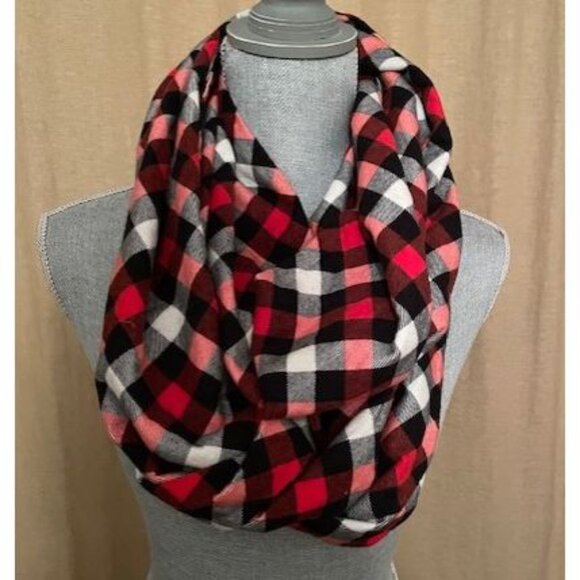 HANDMADE Red Plaid Flannel Infinity Scarf with hidden zip pocket - Picture 2 of 5